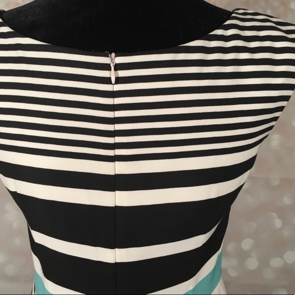 London Times Striped Sleeveless Dress - Picture 4 of 7